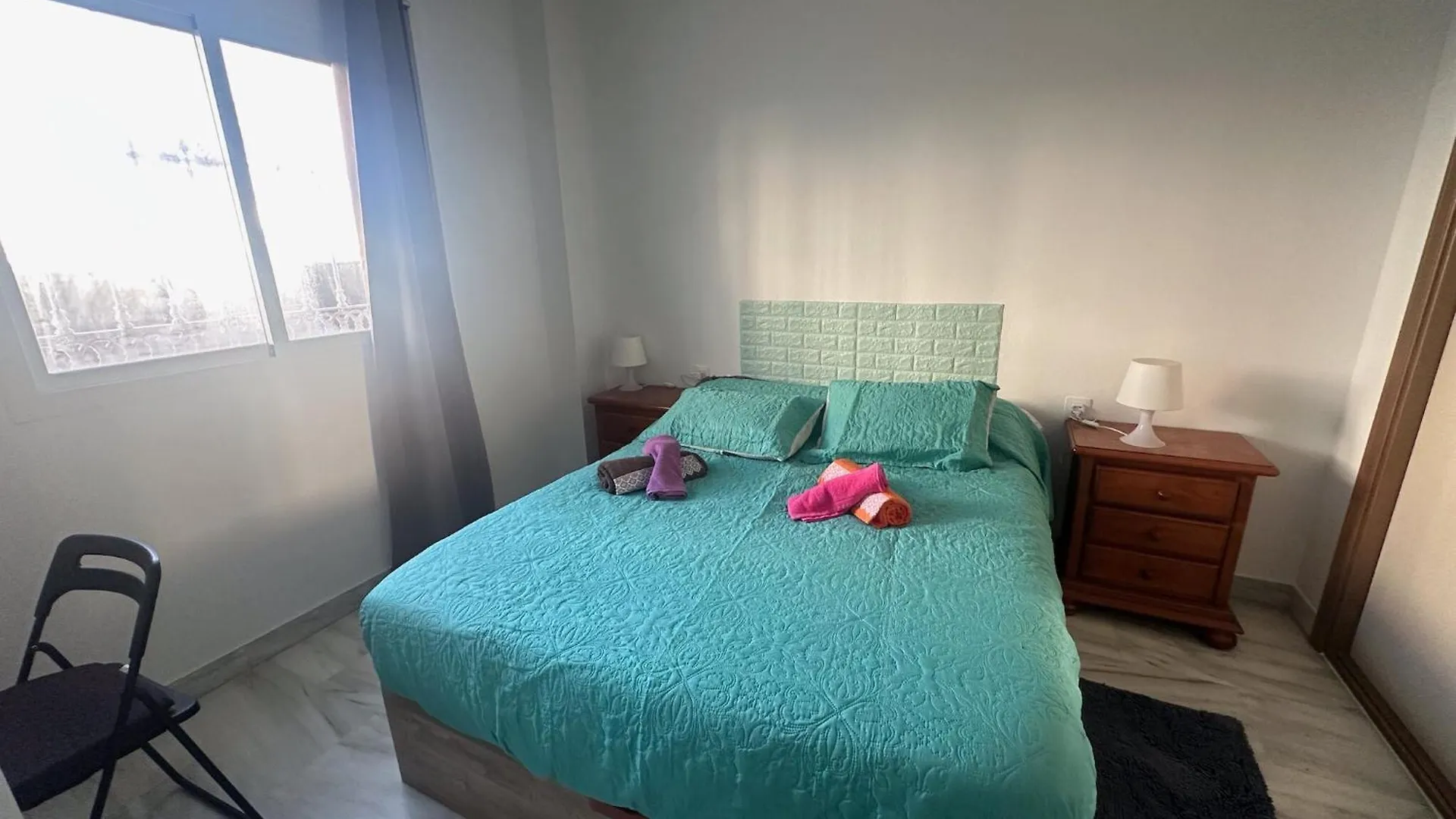 Torremolinos Habitaciones Privada En Apartamentos Compartidos 0*,  España