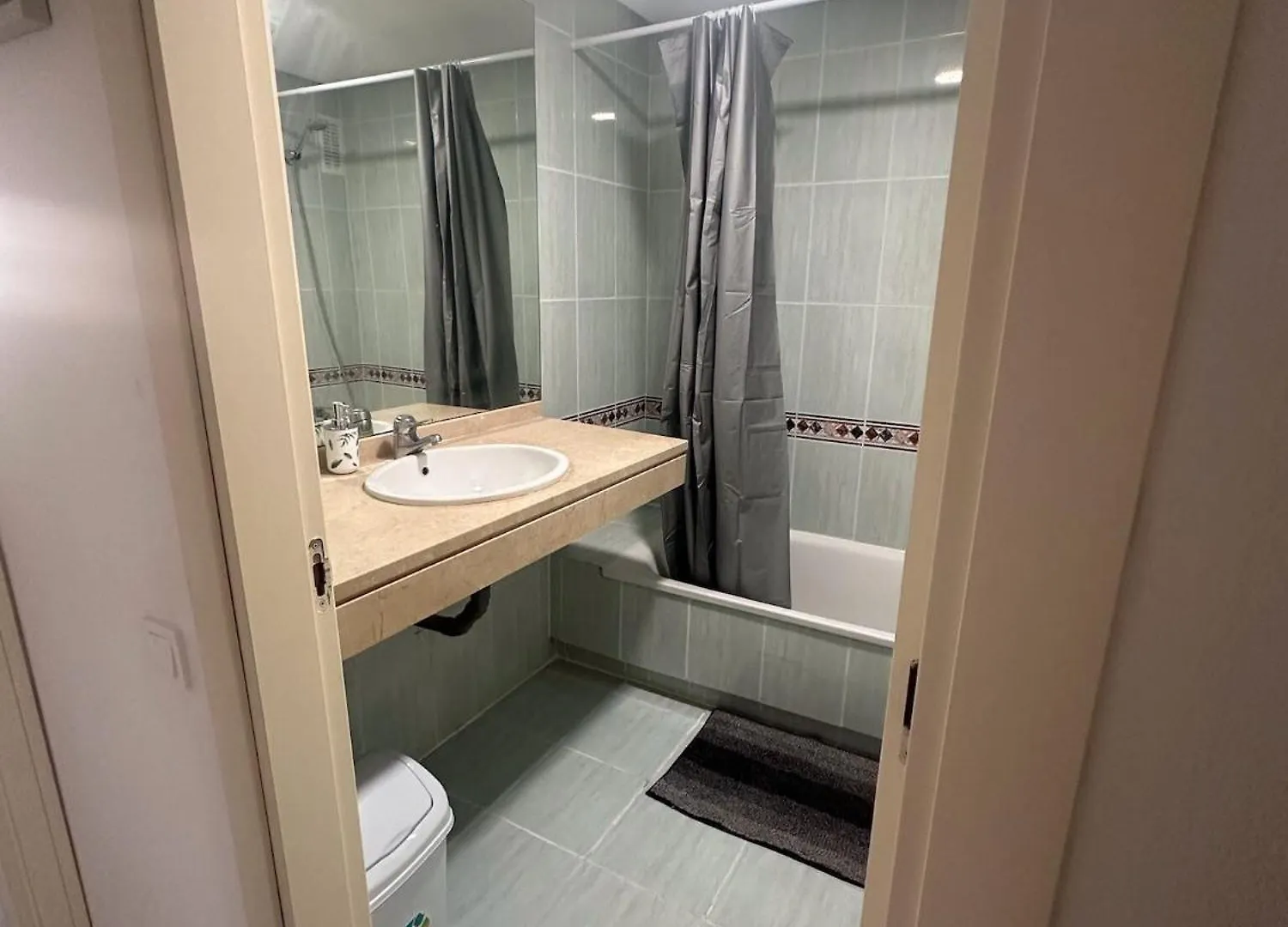 Torremolinos Habitaciones Privada En Apartamentos Compartidos España