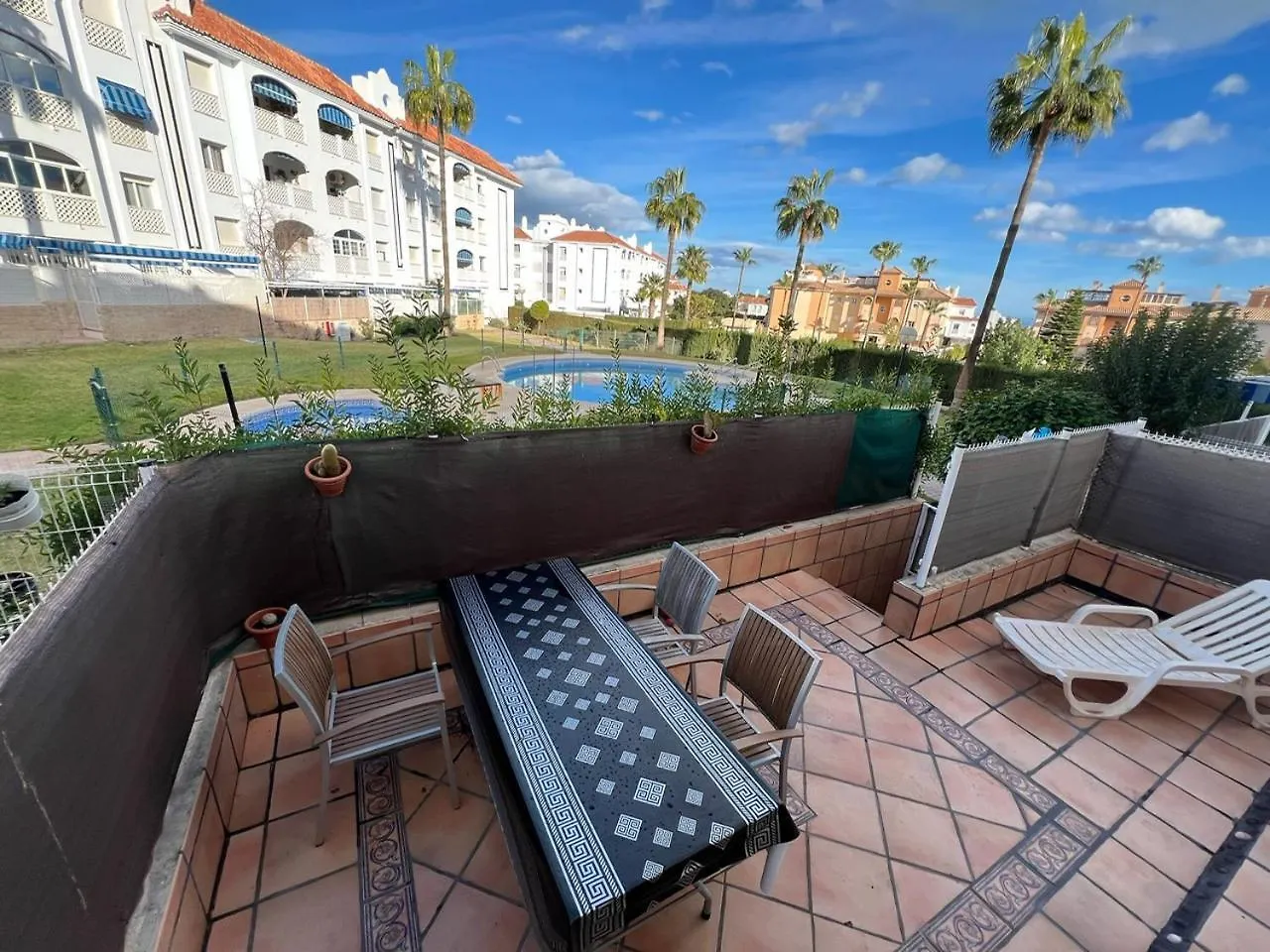 Torremolinos Habitaciones Privada En Apartamentos Compartidos Habitación en casa particular