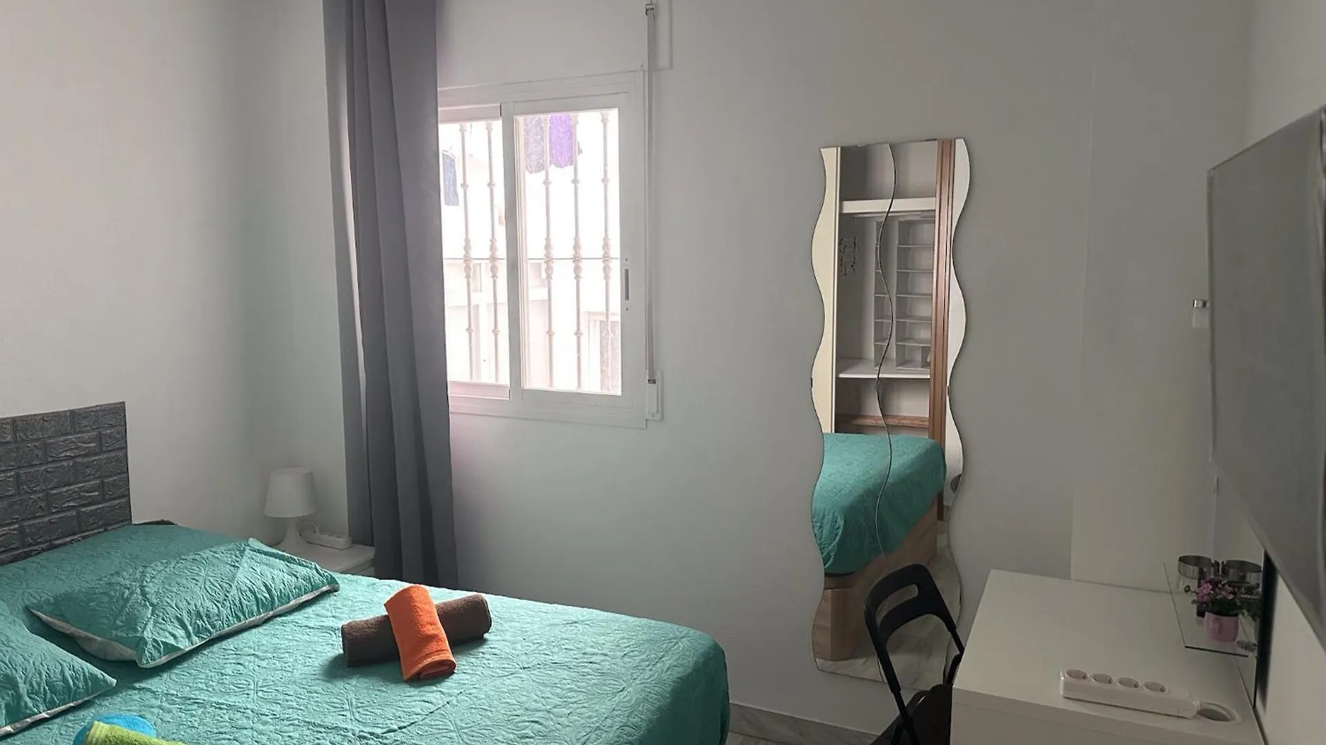 Torremolinos Habitaciones Privada En Apartamentos Compartidos Homestay